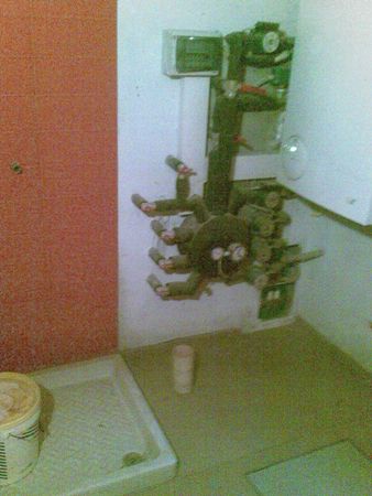 Locale docciacaldaia.jpg