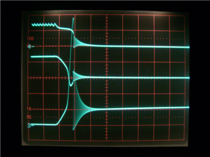 Vgs Id Vds apertura senza diodo.png