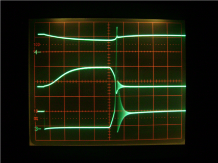 Vbatt Id Vds senza diodo.png