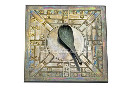 bussola cinese.jpg