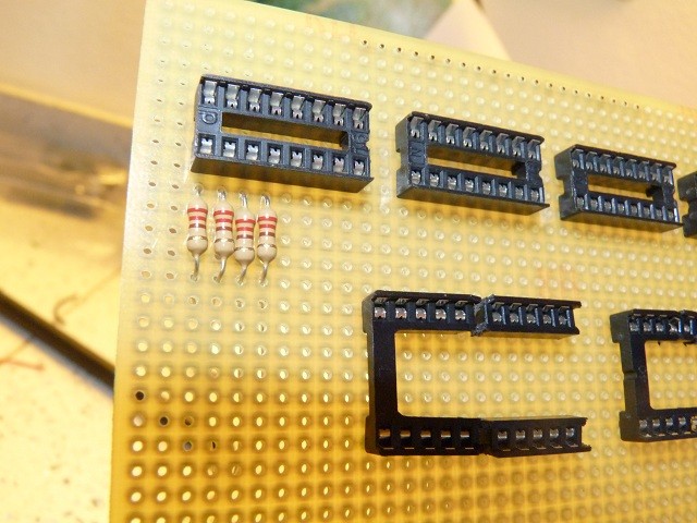 Zoccoli & resistenze.jpg