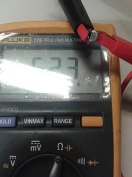 misura capacità 4.7 mF.JPG