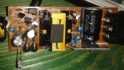 1alimentatore 12_5v.jpg