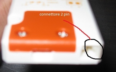 connettore alim 2 pin.jpg