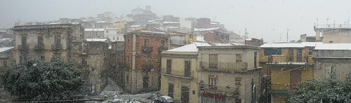 Paesino innevato..jpg