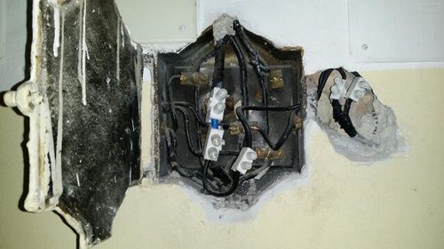 tmp_5060-cassetta Enel piano signora Maria1006891305.jpg