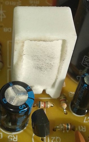 particolare resistenza.jpg