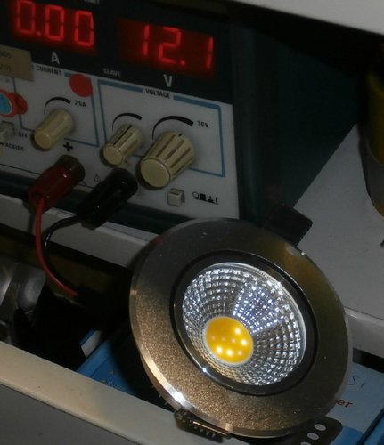 COB10LED_12p1V.JPG