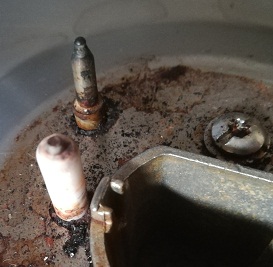 candeletta sporca.jpg