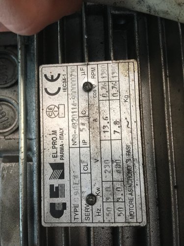 etichetta motore.jpg