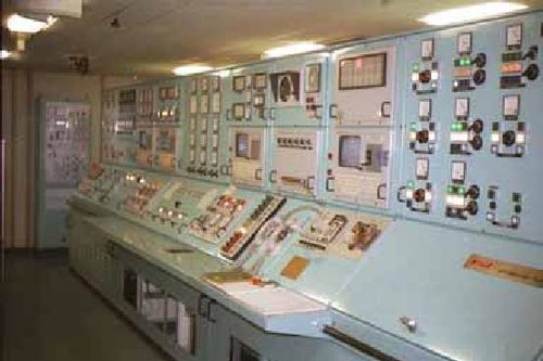 sala controllo 1.JPG