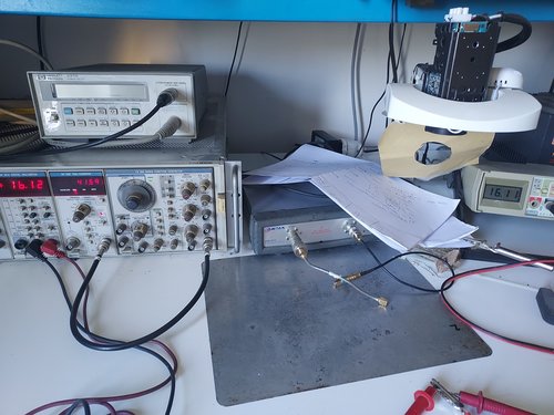 20210706_dm501A e Fluke 8010A.jpg