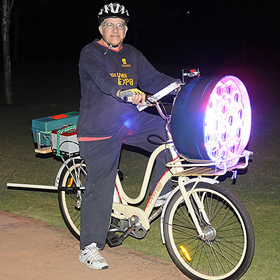 100000lumensbikelight.jpg