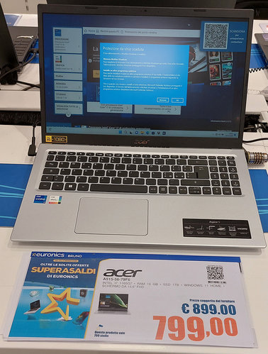 Acer A515-56-79F6.jpg