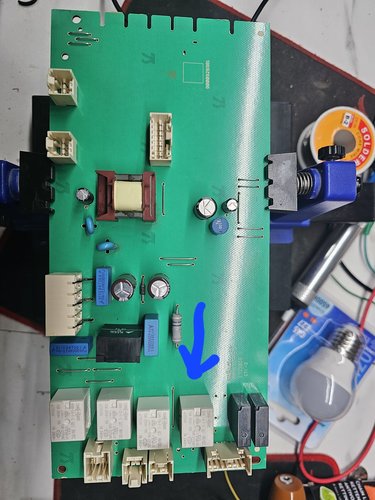 scheda lato componenti.jpg