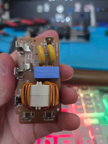 Immagine WhatsApp 2025-05-30 ore 02.35.35_f339ea92.jpg